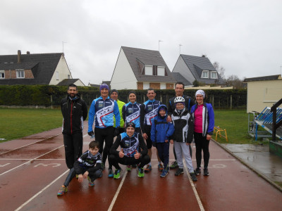 Fin de séance difficile ce samedi ( 3 x 2000m) ,manque Delphine sur la photo